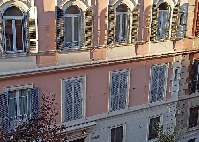 Mura Di Prati - Spazioso Per 8 A San Pietro Rzym