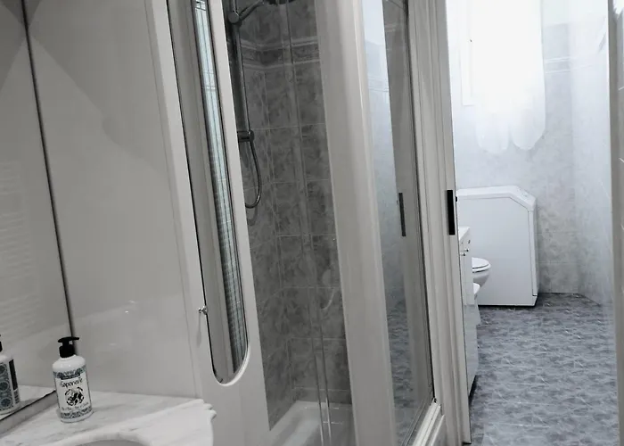 Apartament Mura Di Prati - Spazioso Per 8 A San Pietro Rzym